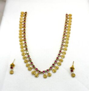 Matte Finishing Lord Lakshmi short necklace HSN02