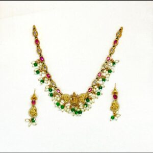 Matte Finishing with green stones short neckles HSN01